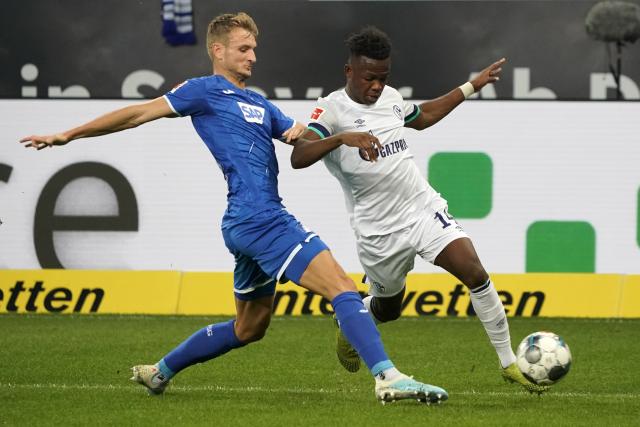 唐斯32分尼克斯大胜雄鹿 魔术轻取鹈鹕止5连败