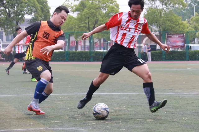 约基奇三双掘金轻取魔术 热火大胜送马刺3连败